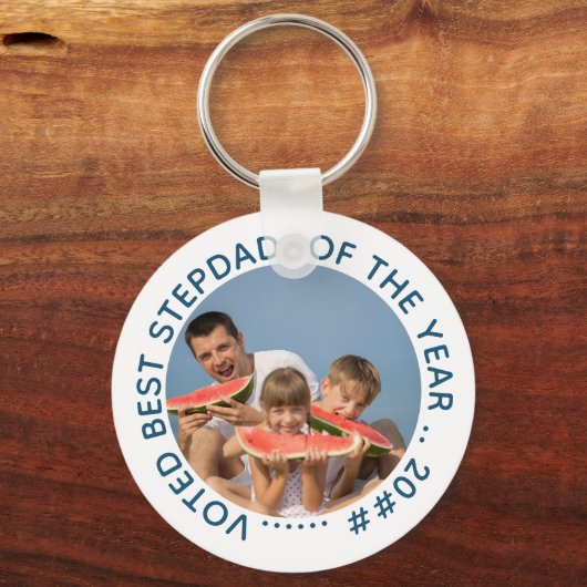 今年最高のの義父の投票 |丸い写真 キーホルダー (正面)