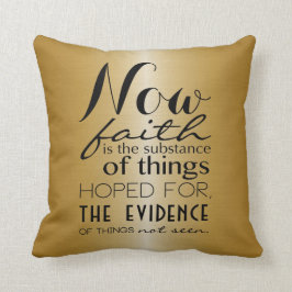 今度は信頼の聖書の詩のヘブライ11:1のタイポグラフィ クッション