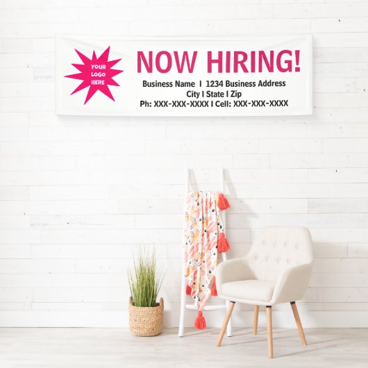 今度は雇用のピンクの白いロゴの旗の印 横断幕 (インサイチュ)