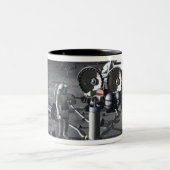 今後の宇宙探査任務2 ツートーンマグカップ (中央)