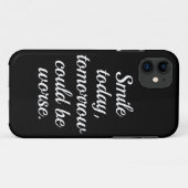 今日のスマイルは明日はもっと悪くなるかもしれない。 Case-Mate iPhoneケース (裏面(横))