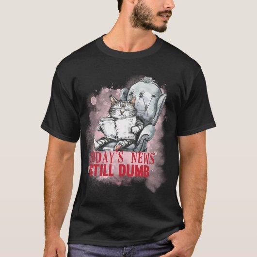 「今日のニュースも馬鹿ばっかり」😼🗞️✨ グランピーキャット Tシャツ (正面)