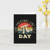 今日のパイのように毎日おもしろい生きる カード (黄色い花)