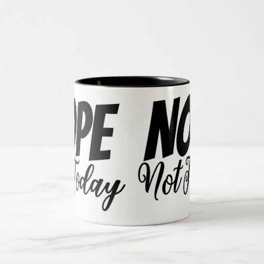 今日のマグではない ツートーンマグカップ (中央)