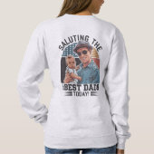 今日の最高のパパの挨拶 – Happy Father's Day スウェットシャツ (裏面)