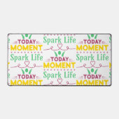 今日の瞬間、Spark Life デスクマット (正面)