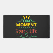 今日の瞬間、Spark Life デスクマット (正面)