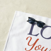 今日の自分を愛する追加イニシャル ビーチタオル (インサイチュ)