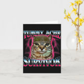 今日の面白い腹痛を乗り越えた猫ちゃん カード (黄色い花)