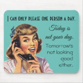今日はあなたの日のヴィンテージおもしろい電話ではない マウスパッド (正面)