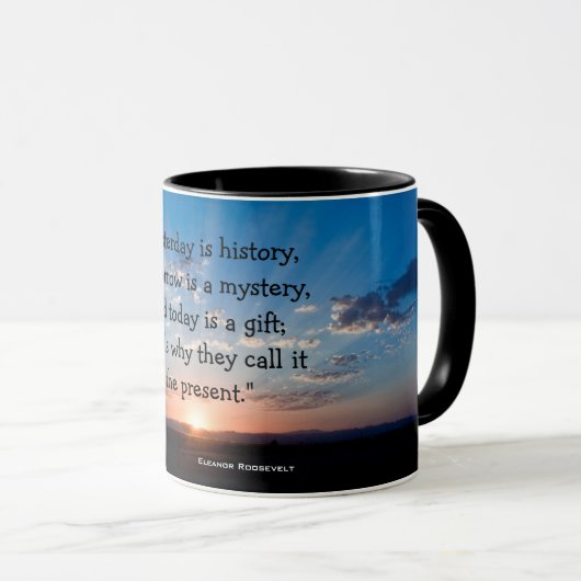 今日はギフトの日の出の感動的な引用文です マグカップ (正面右)