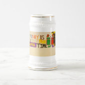 今日は素晴らし一年の中で最も多い ビールジョッキ (中央)