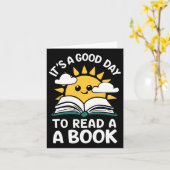 今日は絵本を読むのに最適な日 幼稚園の先生Tシャツ カード (黄色い花)