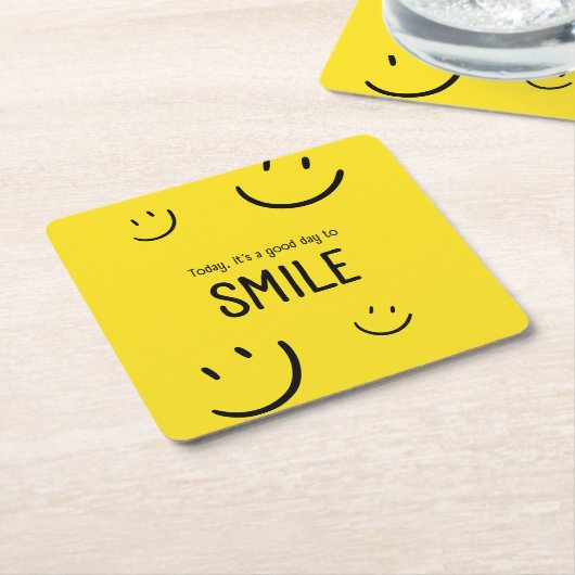 今日は良い一日であるスマイルインスピレーション スクエアペーパーコースター (アングル)