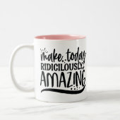 今日を途方もなく驚かせる ツートーンマグカップ (左)