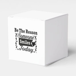 今日人がギフトボックスをスマイルする理由である フェイバーボックス