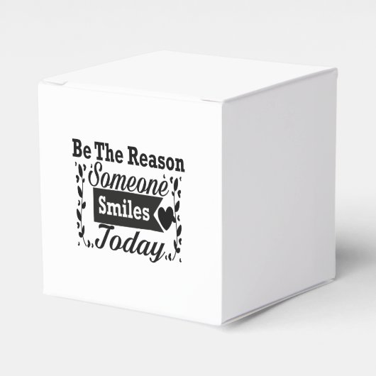 今日人がギフトボックスをスマイルする理由である フェイバーボックス (正面サイド)