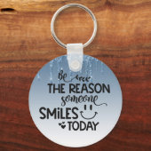 今日人がスマイルする キーホルダー (正面)