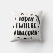 今日私はユニコーンです クッション (裏面)