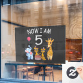 今、私は動物園で5歳の誕生日である ウィンドウサイン (カフェ窓)