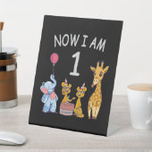 今、私は1歳の動物園の1歳の誕生日である 台座サイン (インサイチュ)