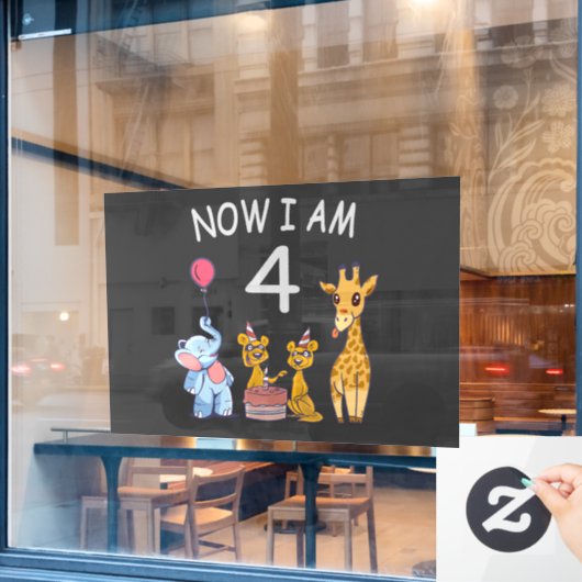 今、私は4歳の動物園の4歳の誕生日である ウィンドウサイン (カフェ窓)