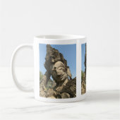 仏を倒す…Nong Khai, Isan,タイ コーヒーマグカップ (左)