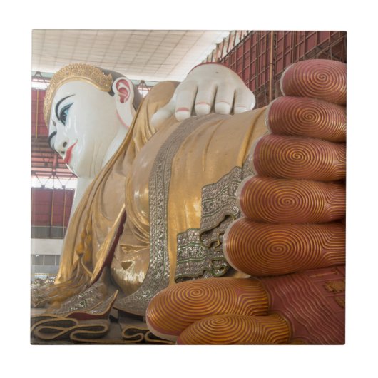 仏像の足 タイル (正面)