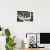 仏教の祈りの言葉旗と橋 – ブータン ポスター (ホームオフィス)