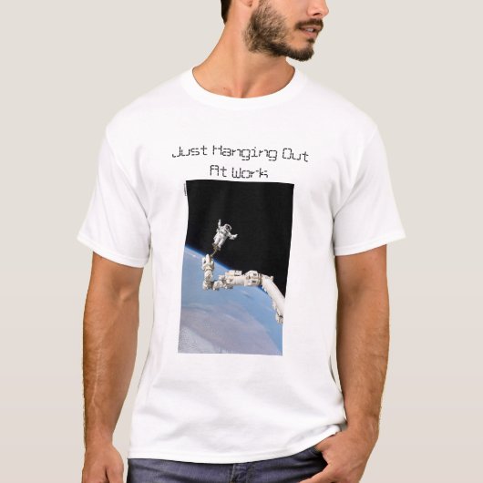 仕事でちょうどぶら下がった Tシャツ (正面)