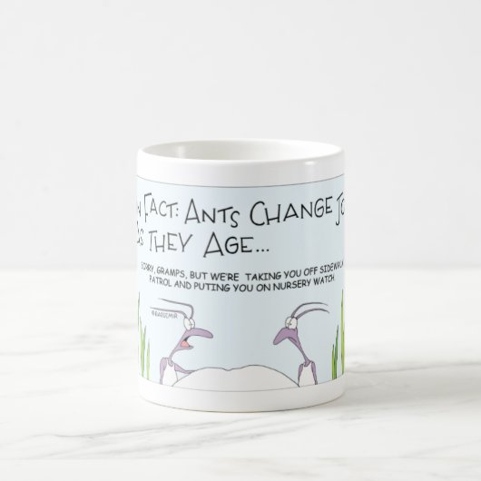 仕事についての蟻のおもしろい事実 コーヒーマグカップ (中央)