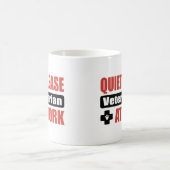 仕事の静寂の獣医 コーヒーマグカップ (中央)