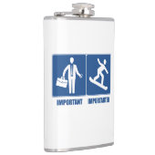 仕事は大事、スノーボードは重要 フラスク (右)