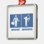 仕事は大事、弓矢は大切 メタルオーナメント (左)