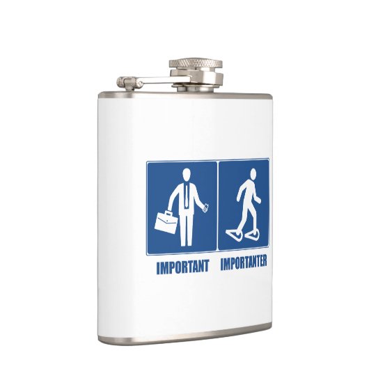 仕事は大切だが、スノーシューこそがもっと大切だ フラスク (右)