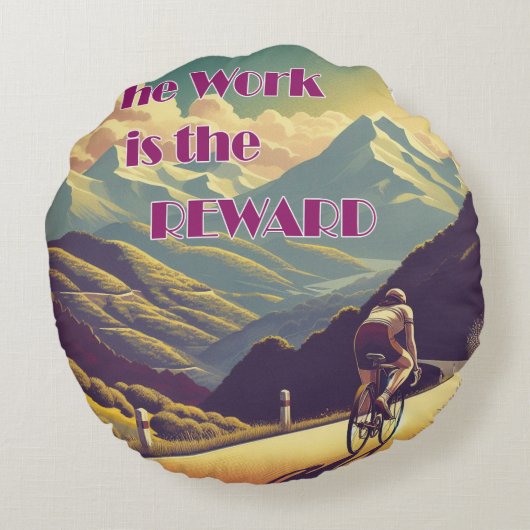 仕事は女性のサイクリストの山々に報いる ラウンドクッション (裏面)