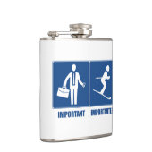 仕事は重要で、ですImportanterスキーをします フラスク (右)