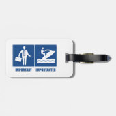 仕事は重要で、ジェットスキーは重要だ ラゲッジタグ (裏面横)