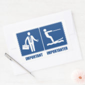 仕事は重要で、水上スキーは重要 長方形シール (封筒)