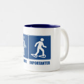 仕事は重要なスノーシューは重要である ツートーンマグカップ (正面右)