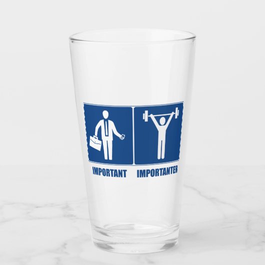 仕事は重要な重量挙げは重要である タンブラーグラス (正面)
