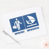 仕事は重要、ウィンドサーフィンは重要 長方形シール (封筒)