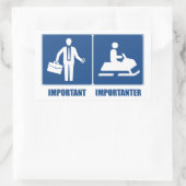 仕事は重要、スノーモービルは重要 長方形シール (バッグ)