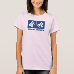 仕事は重要、馬は重要 Tシャツ