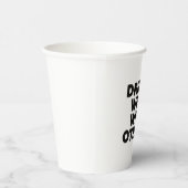 他のグラスとよく飲む 紙コップ (右)