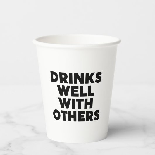 他のグラスとよく飲む 紙コップ (正面)