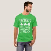 他の人とよく飲むSt patricks dayF Tシャツ (正面フル)