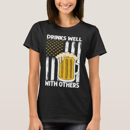 他の女性と一緒によく飲む Tシャツ (正面)