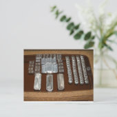 他の白い金属に銀を打つ ポストカード (スタンド正面)