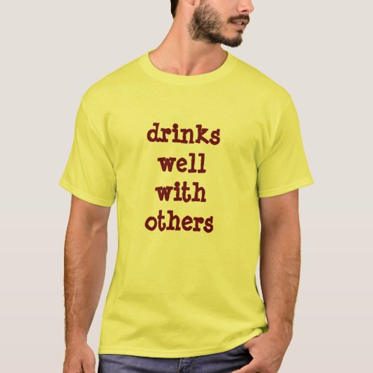 他人と飲むのが好き Tシャツ (正面)